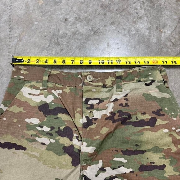 Vintage Military Issued Multi Camo Cargo Combat Trousers 34x29 - Picture 4 of 6